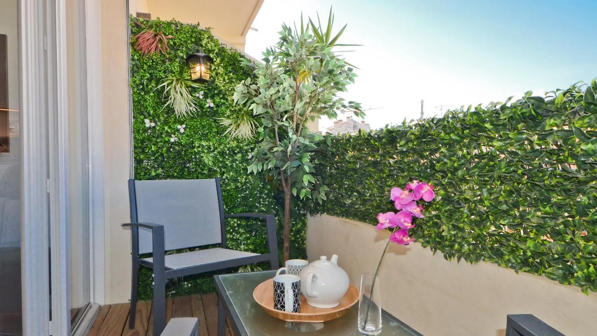 Apartment Le Flore - Appartement Neuf - Cannes Center